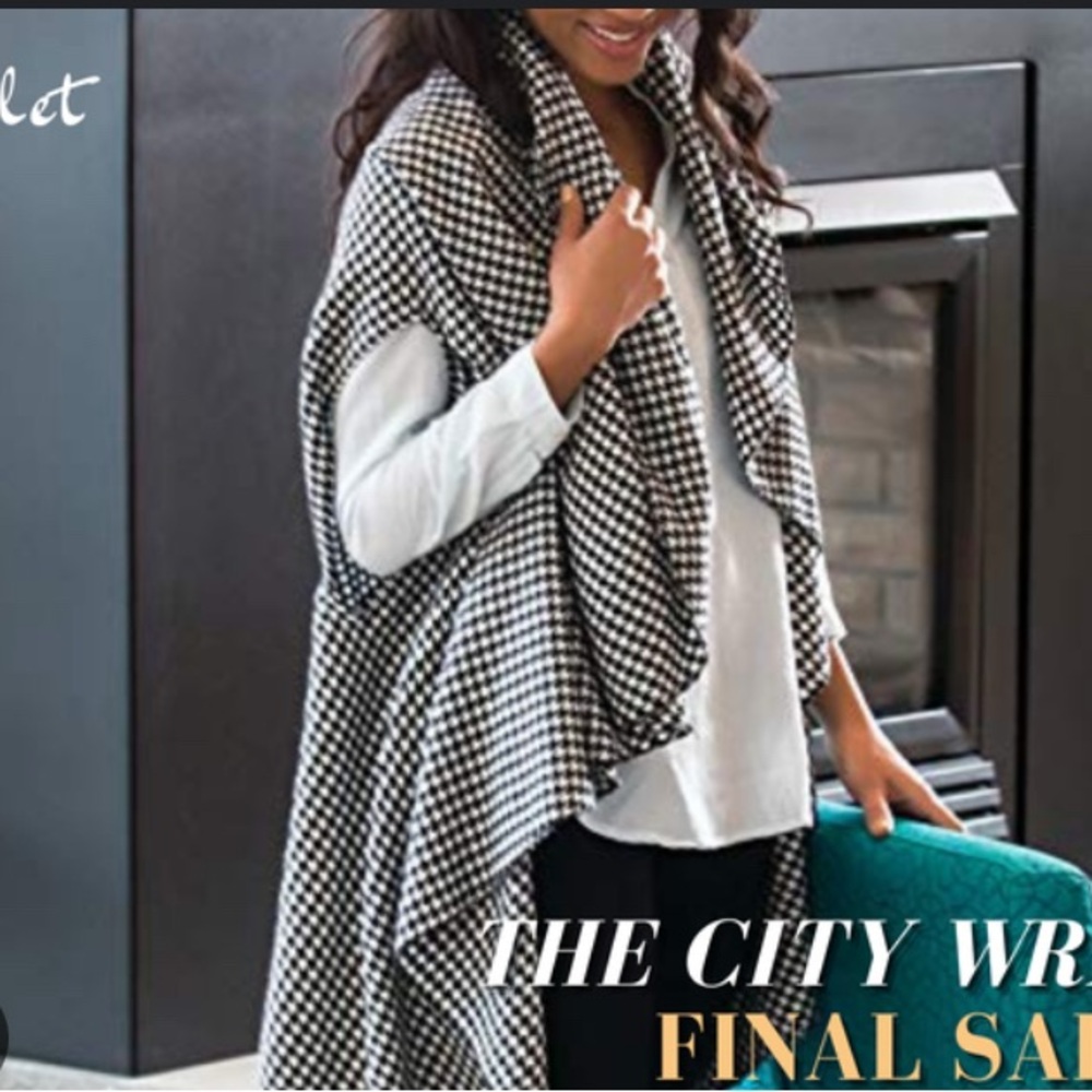 Black and White Geometric Check Oversized Scarf
